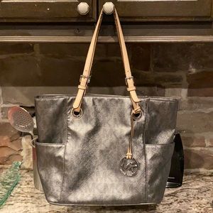 Michael Kors Signature Tote